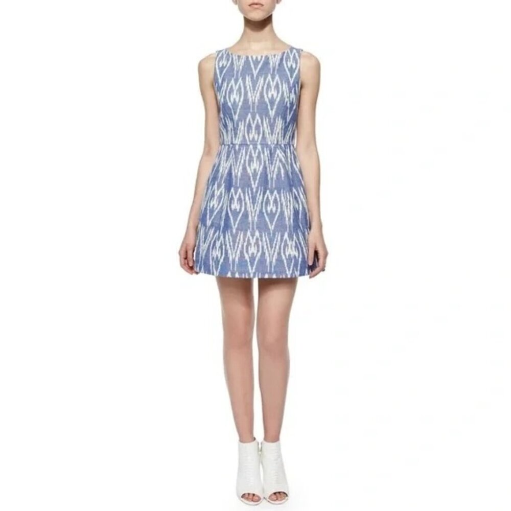 Alica + Olivia Size 2 Women's Sleeveless Structured Minidress Blue White Cotton